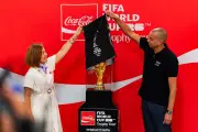 El lujoso baúl de Louis Vuitton que transporta el trofeo de la Copa del Mundo 2026