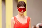 El rojo en la moda: más que un color, un símbolo de poder y pasión
