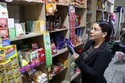 Estudio revela que tiendas de barrio ya no son el principal canal de compra de alimentos en Colombia