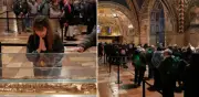 Exhiben por primera vez los restos de San Francisco de Asís en su ciudad natal italiana