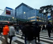 Fondos de cobertura realizan mayor compra de acciones asiáticas en una década