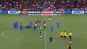 Futbolista del Flamengo se desmaya en pleno partido del Campeonato Carioca