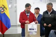 Gobierno de Petro intensifica cuestionamientos al sistema electoral a semanas de los comicios