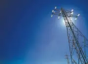 Gobierno ordena aporte extraordinario del 2% a generadoras eléctricas para emergencia invernal