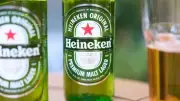 Heineken anuncia recorte de hasta 6.000 empleos tras caída de ventas en 2025