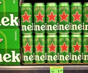 Heineken eliminará 6.000 empleos globales por caída en demanda de cerveza