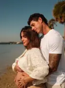 Isabella Ladera confirma embarazo junto al influencer peruano Hugo García