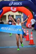 Media Maratón del Mar 2026: 9.500 corredores inauguran calendario atlético en Cartagena
