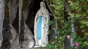 Nuestra Señora de Lourdes: La advocación mariana que transformó la fe católica mundial