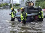 Ponalsar lidera rescates en Córdoba: operaciones fluviales salvan vidas ante inundaciones históricas