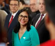 Presidenta interina de Venezuela, Delcy Rodríguez, confirma invitación oficial de Estados Unidos