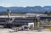 Protesta sindical en Aeropuerto José María Córdova causa demoras de hasta 5 horas