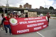 Recicladores de Bogotá finalizan protestas tras firmar acuerdo con el Gobierno Nacional