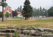 Tiroteo en escuela canadiense deja 10 muertos y más de 25 heridos en Tumbler Ridge