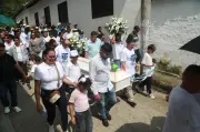Tona, Santander, en duelo por muerte de niño Daniel Felipe Ballesteros en el río Sucio
