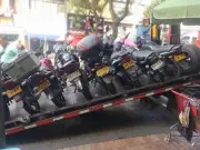 Tránsito de Bucaramanga intensifica controles en carrera 15 con 57 comparendos y decomiso de motos