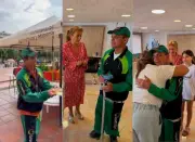 Vendedor ambulante de Neiva recibe ayuda tras donar sus únicos útiles escolares