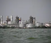 Venezuela libera a consultor petrolero con doble nacionalidad tras cuatro días detenido