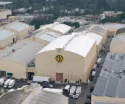 Warner Bros evalúa reabrir negociaciones de venta con Paramount tras nueva oferta