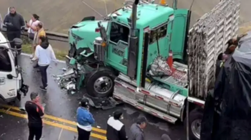 Accidente en vía Pamplona-Bucaramanga deja un muerto y dos heridos graves
