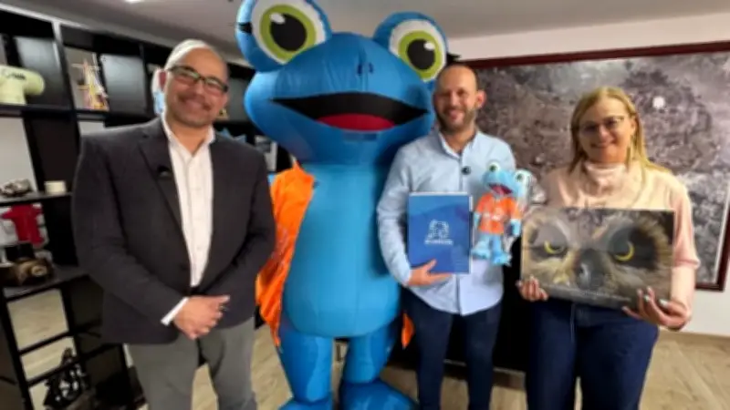 Acueducto de Bogotá premia con estadía en hotel de lujo a usuario que adoptó factura virtual