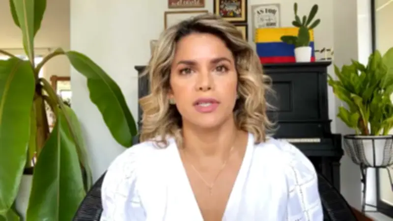 Adriana Lucía enfrenta ataques digitales y defiende su activismo social en Colombia