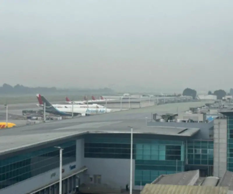 Aeronáutica Civil alerta sobre demoras en vuelos por condiciones climáticas adversas