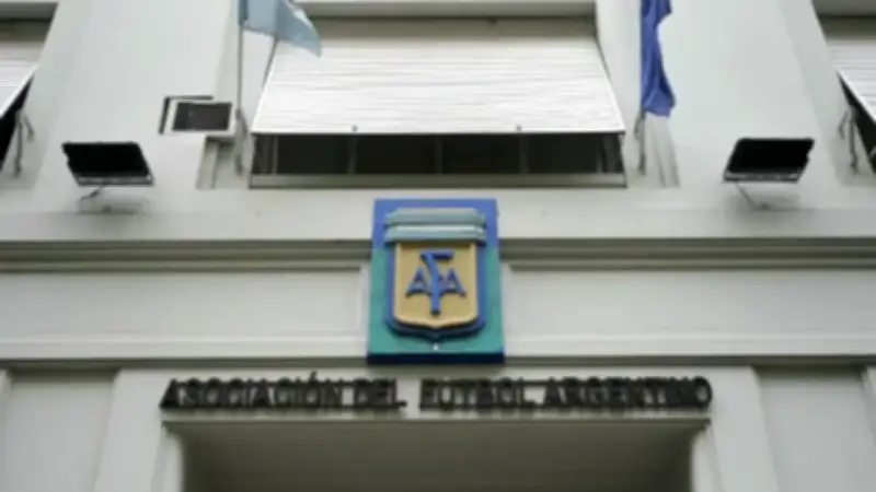 AFA bajo investigación judicial: incautan documentos por lavado de dinero y evasión fiscal