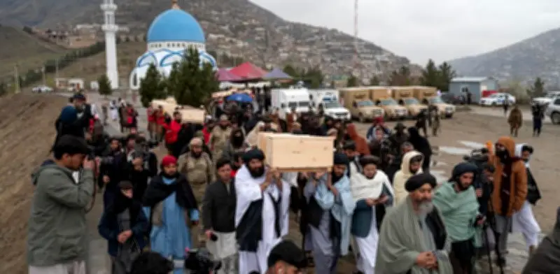 Afganistán denuncia 24 ataques con misiles de Pakistán tras expirar tregua de cinco días