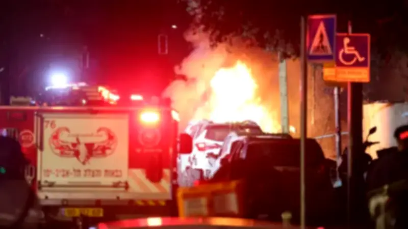 Agencia iraní afirma que familiares del líder supremo Jameneí murieron en bombardeos