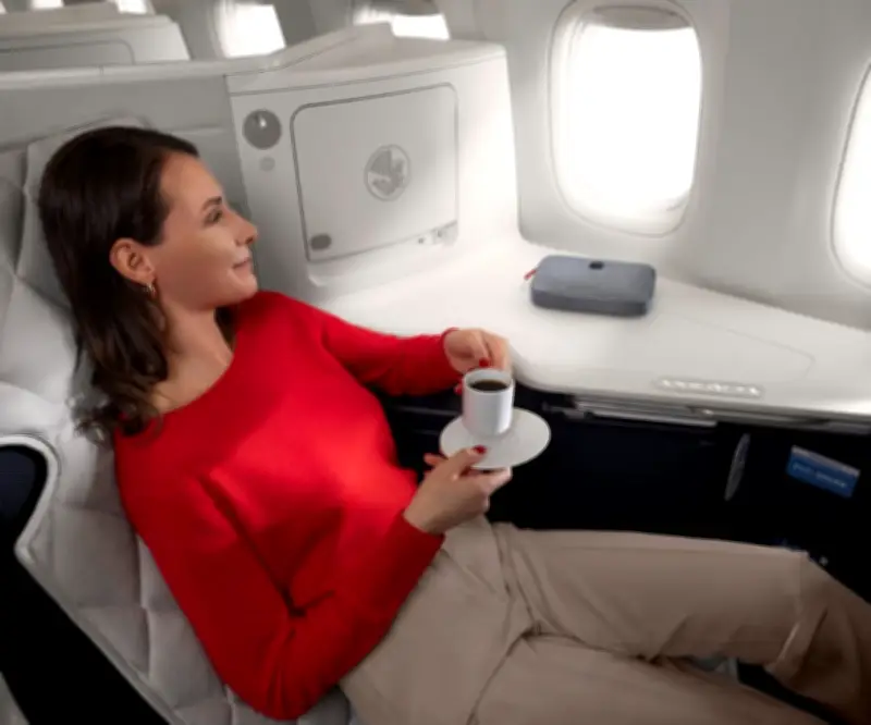 Air France y Sofitel unen fuerzas para transformar el confort en cabina Business