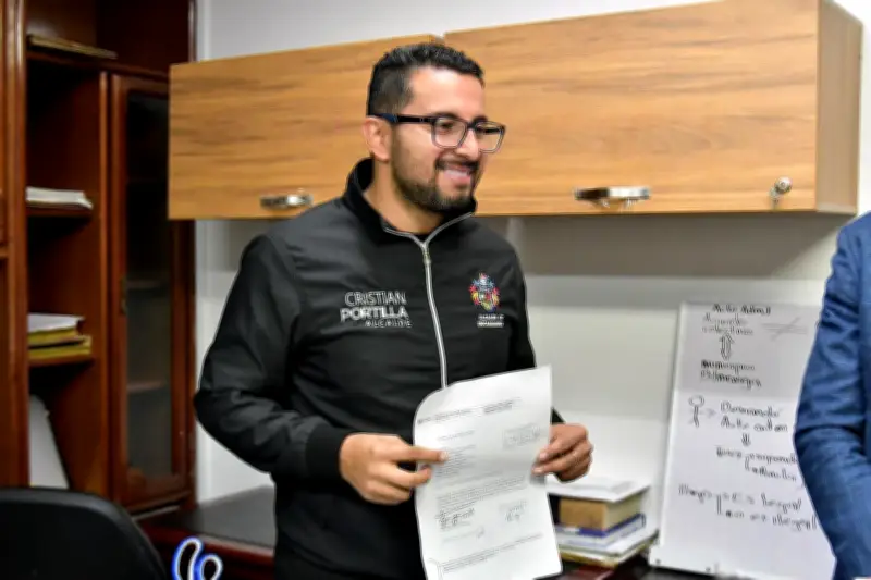 Alcalde de Bucaramanga radica proyecto para financiar tres obras viales con empréstito de $538.600 millones