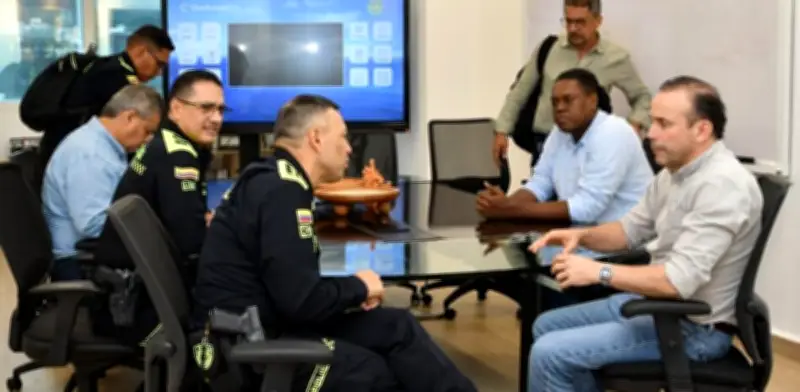 Alcalde de Cali y nuevo comandante policial se reúnen para fortalecer seguridad en la ciudad