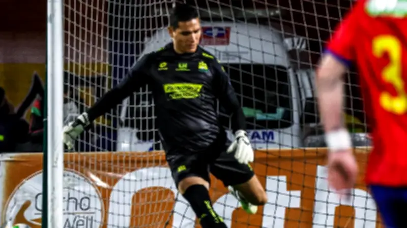 Aldair Quintana brilla como héroe en la victoria de Atlético Bucaramanga sobre Independiente Medellín