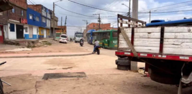 Alerta ambiental en El Mochuelo: CAR y Distrito definen responsabilidades ante contaminación