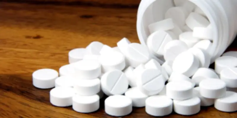 Alerta nacional por reto viral con acetaminofén que intoxica adolescentes