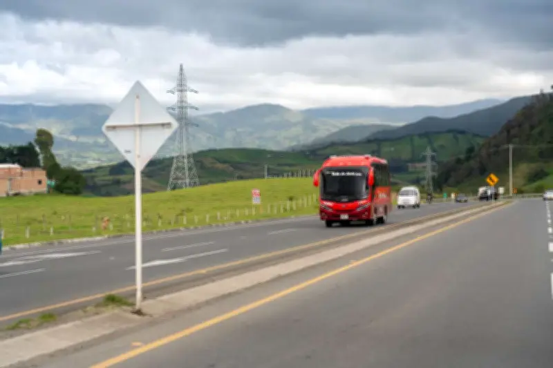 Alerta para viajeros en bus durante Semana Santa 2026 en Colombia por fechas adelantadas