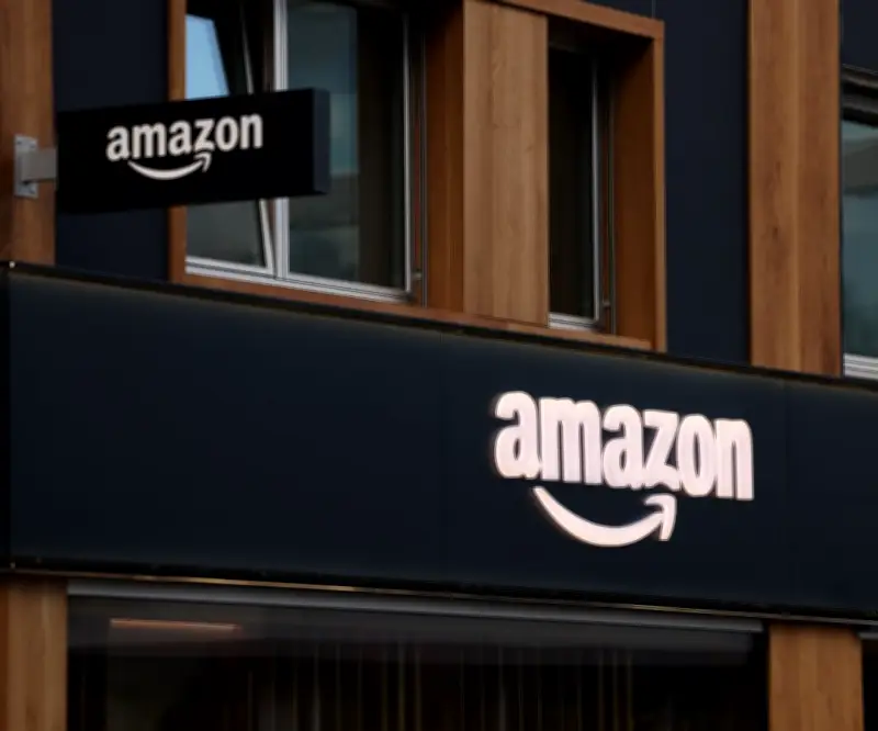 Amazon adquiere Fauna Robotics y se lanza al mercado de robots humanoides