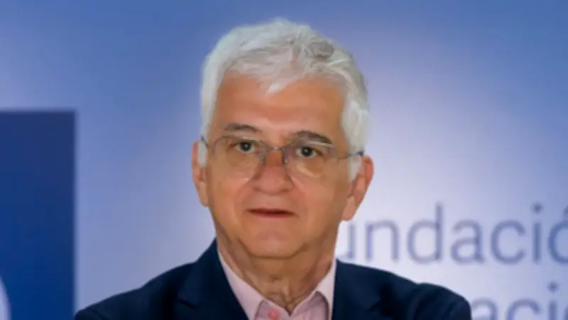 Analista político Silverio Gómez se lanza al Senado con Oxígeno para corregir rumbo del país