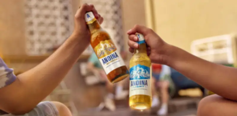 Andina Light lanza campaña 'Tómatela ligera' para promover calma en la vida cotidiana colombiana