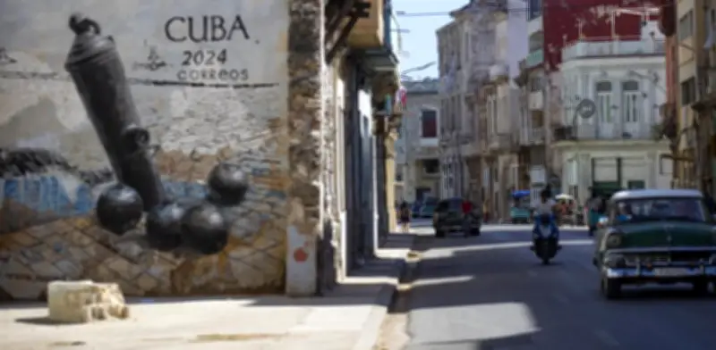 Apagones y escasez de alimentos provocan asalto a sede del Partido Comunista en Cuba