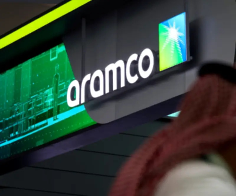 Aramco busca exportar petróleo por Mar Rojo para evitar el bloqueado Estrecho de Ormuz