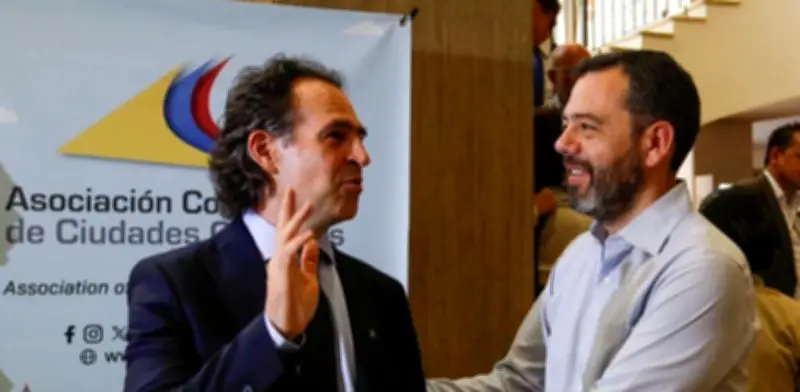 Asocapitales reúne a más de 20 alcaldes en Medellín para debatir descentralización y seguridad