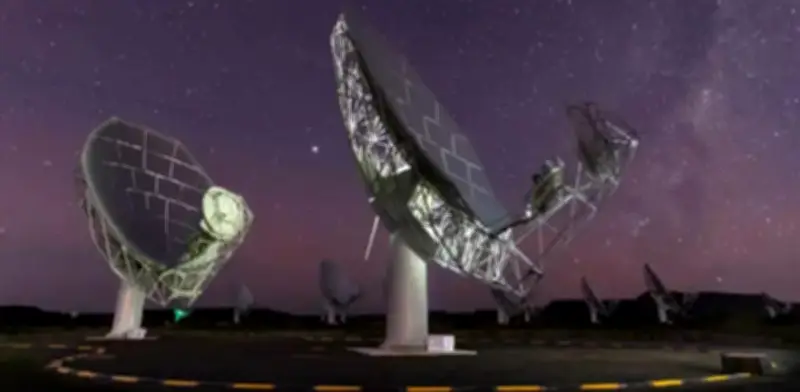 Astrónomos detectan megamaser de hidroxilo más lejano en colisión galáctica a 8.000 millones de años luz