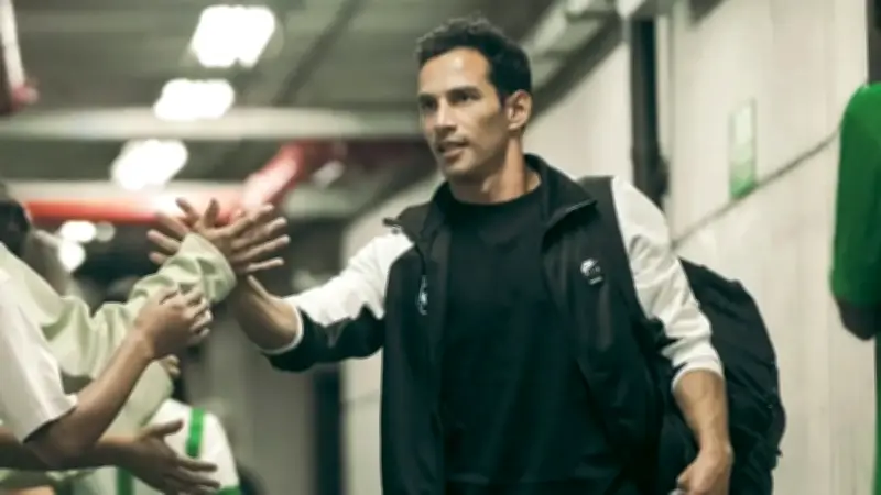 Atlético Nacional confirma continuidad de Diego Arias como técnico tras eliminación