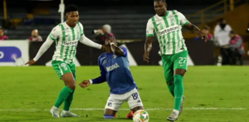 Atlético Nacional y Millonarios disputan clásico por cupo a fase de grupos de Copa Sudamericana