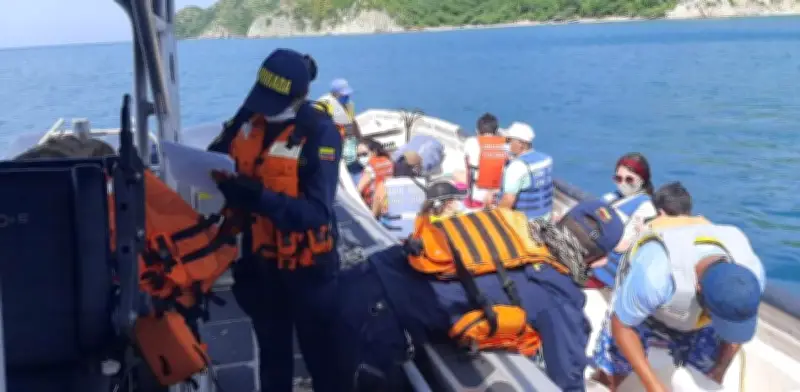 Autoridades alertan sobre lanchas piratas en ruta al Tayrona y refuerzan controles de seguridad