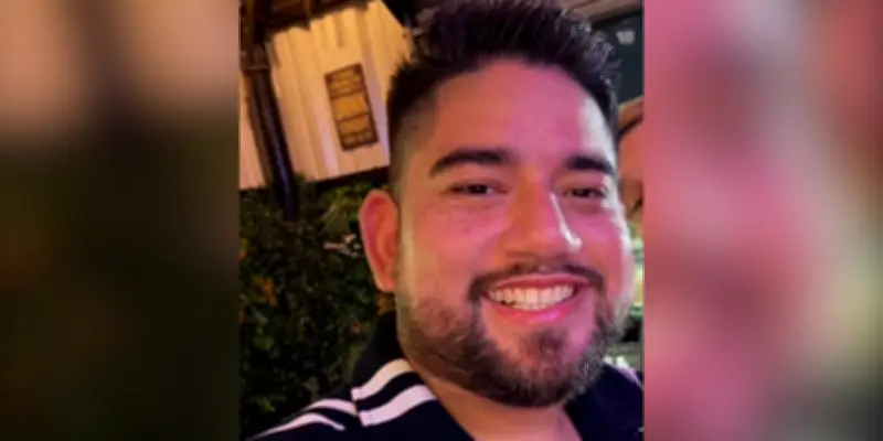 Auxiliar de vuelo salvadoreño desaparece en Medellín tras salida nocturna en Itagüí