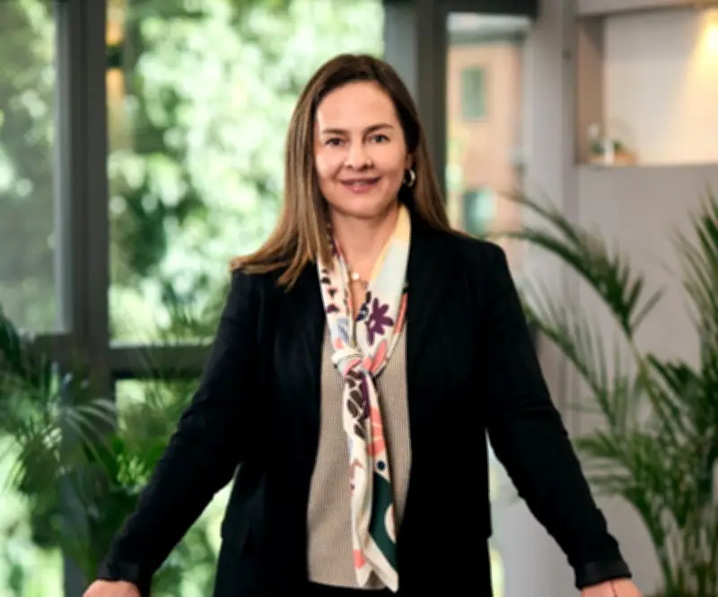 Banco Santander prevé moderación del consumo hacia final de año por altas tasas de interés