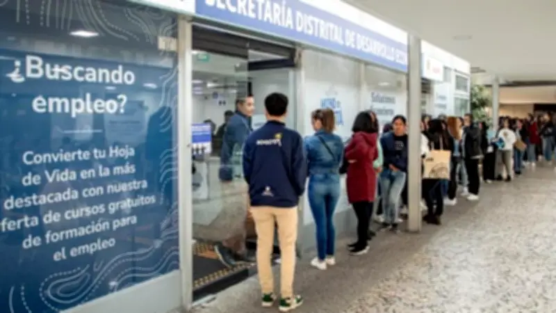 Bogotá abre megaconvocatoria con más de 2.200 empleos: requisitos y cómo aplicar